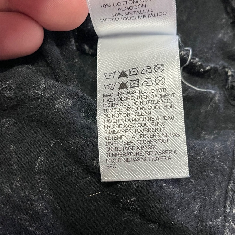 Lucky Brand Women's Sz L V-Neck Mixed Fabric‎ Embroidered Lace Black & White Top - Picture 15 of 16